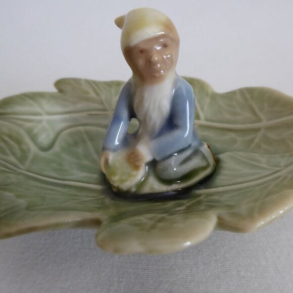 VINTAGE 1950’s IRELAND IRISH WADE PORCELAIN LEPRECHAUN LEAF TRINKET DISH - Picture 8 of 8